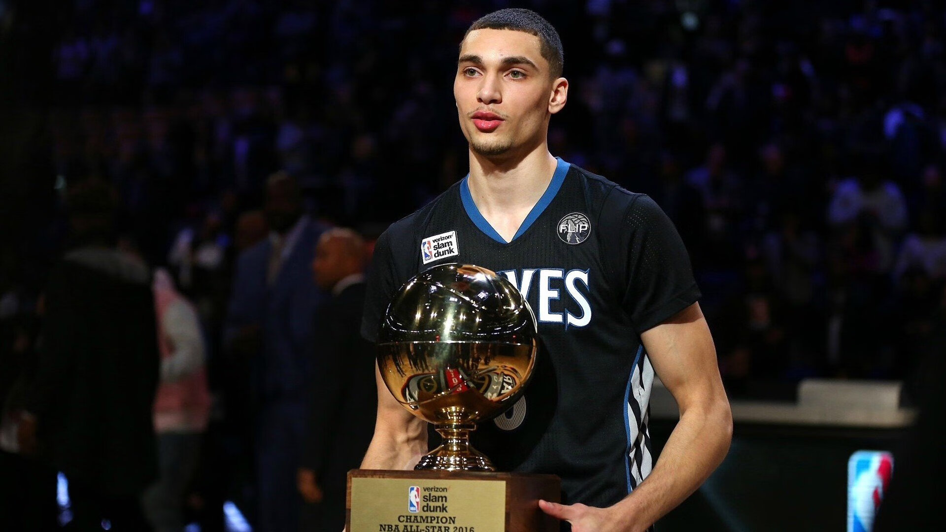 德克斯决赛精彩瞬间引爆现场,德克斯决赛精彩瞬间引爆现场图片